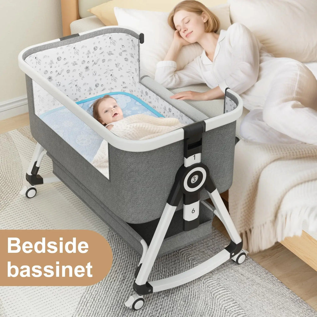 3 in 1 Baby Bassinet - packaging view