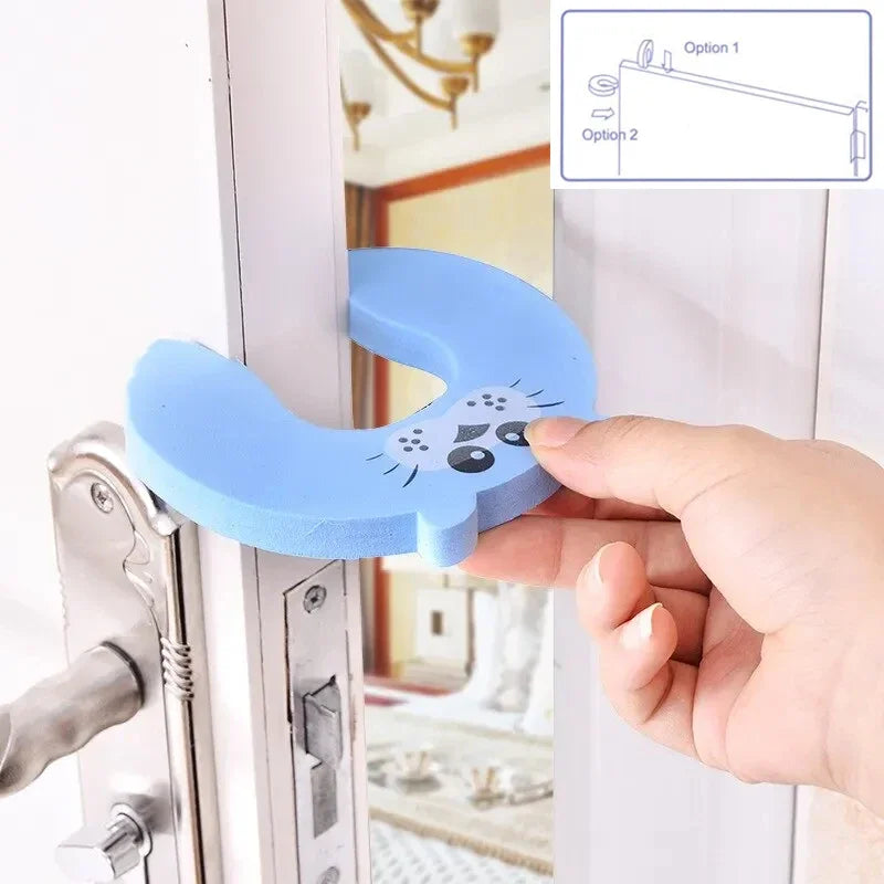 1 2 5 7PCS Child Safety Cartoon Pattern Protection Lock - feature close-up