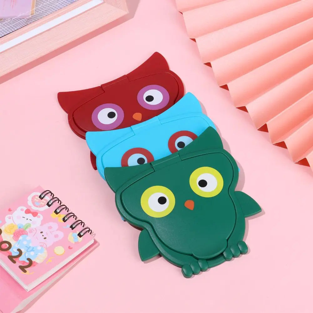 1Pcs Cartoon Reusable Unisex Box Lid Wet Wipes Lid Flip - material close-up