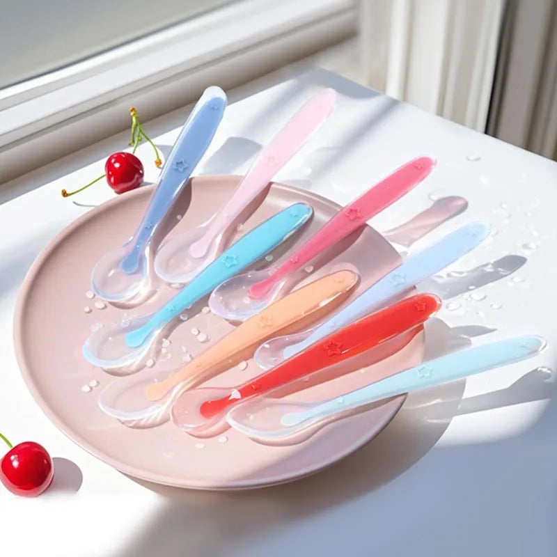 9 Colors Baby Silicone Spoon Learning Spoon Star - detail view