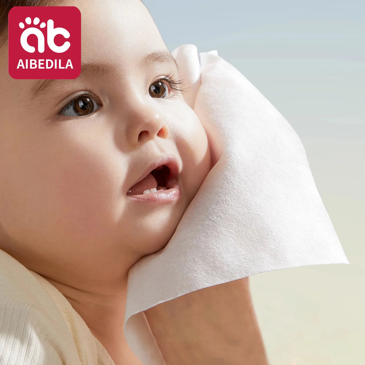 100% Cotton Dry Wipes Sensitive+ Newborn Baby Wipes - lifestyle in-use
