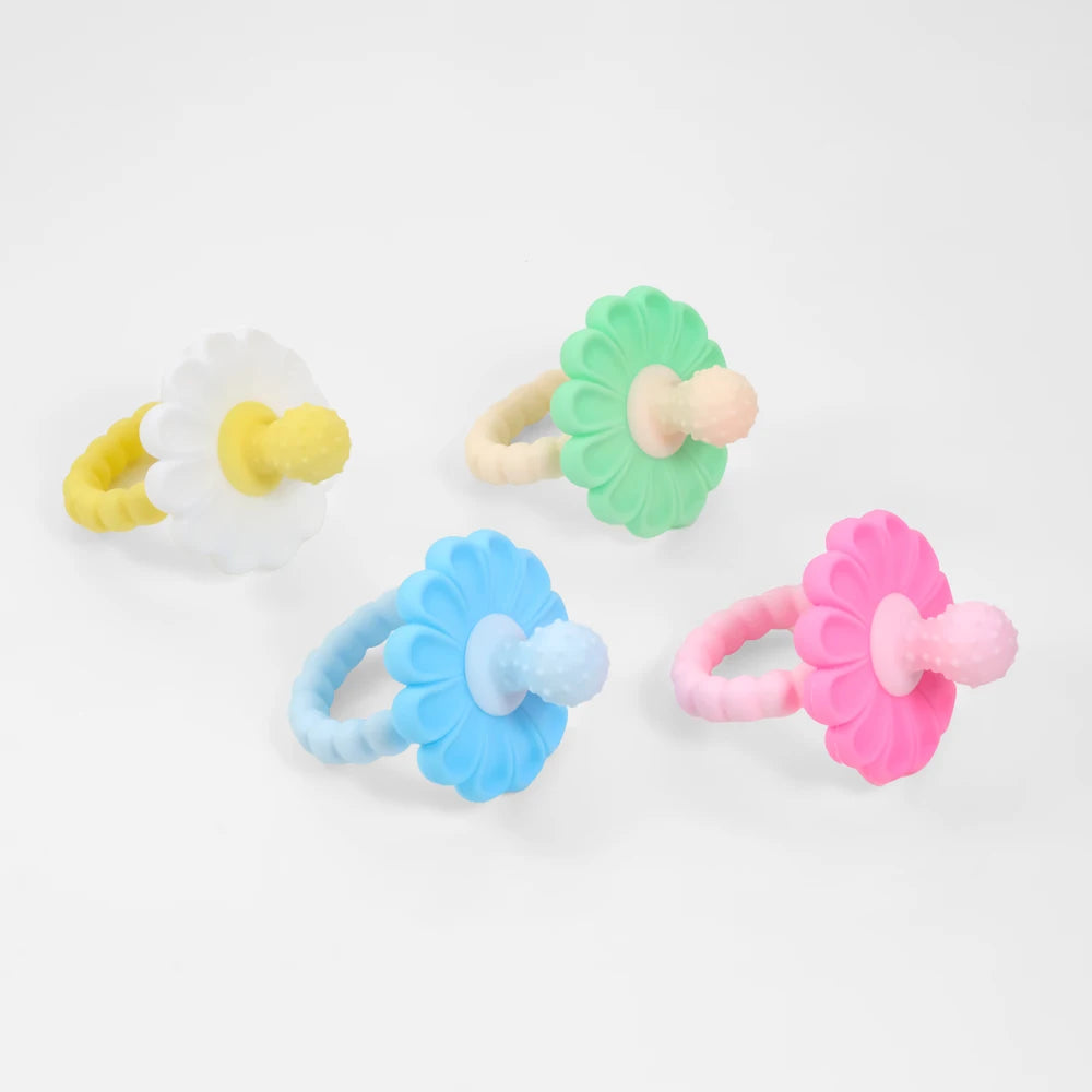 4 Pack Baby Teething Toys Flower Silicone Teether Rings - material close-up