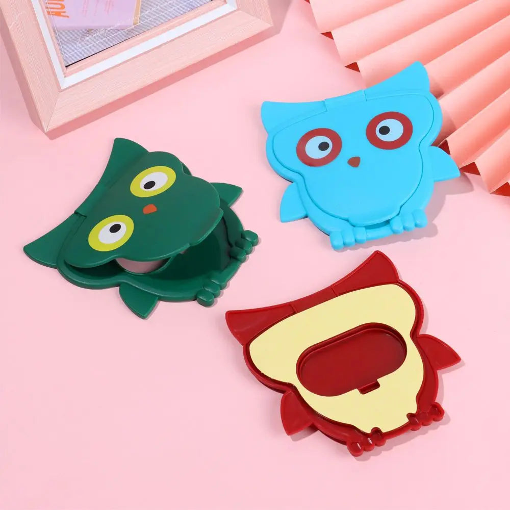 1Pcs Cartoon Reusable Unisex Portable Tissues Cover - feature close-up
