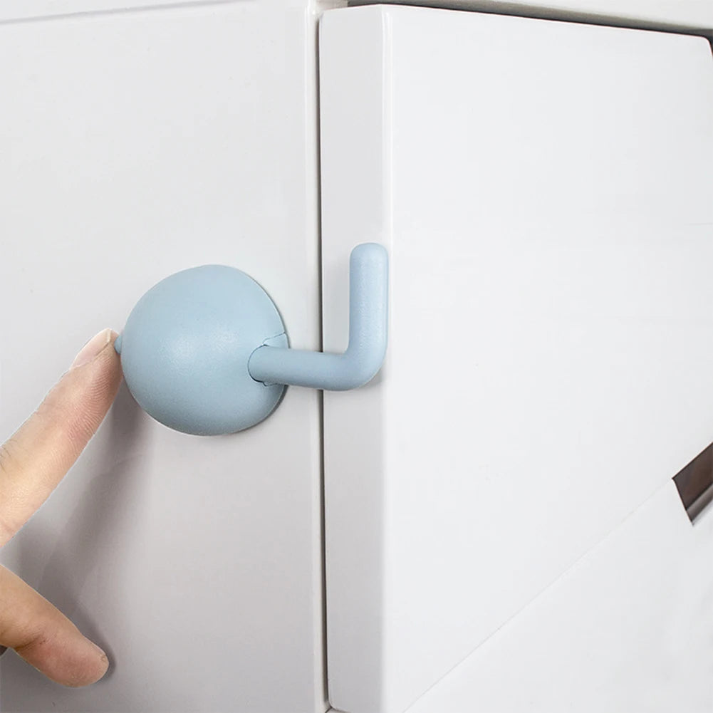 Multi-Purpose Child Protection Safety Lock Anti-pinch - lifestyle in-use