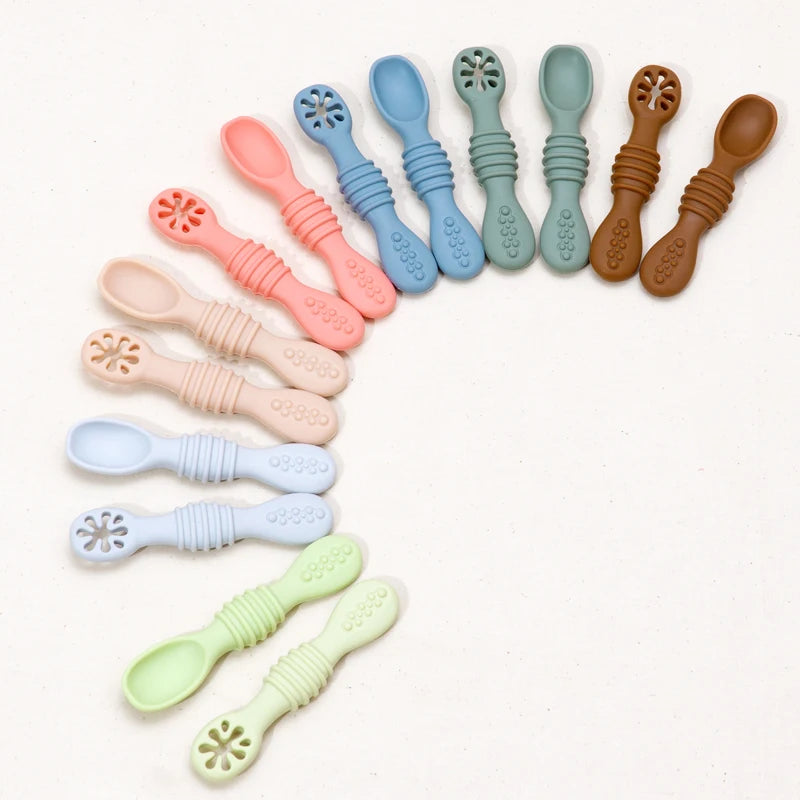 Baby Spoon Fork Set Food Grade Silicone Sticky Spoon - lifestyle in-use