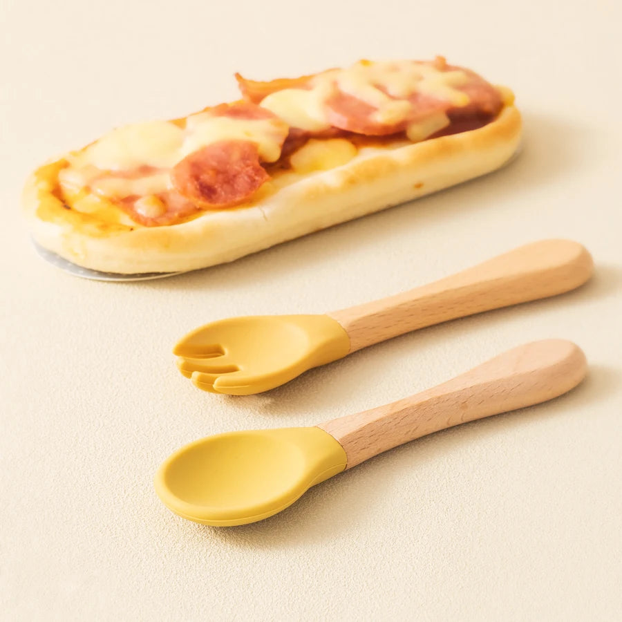 2PCS Baby Learning Spoons Utensils Set Food Grade - feature close-up