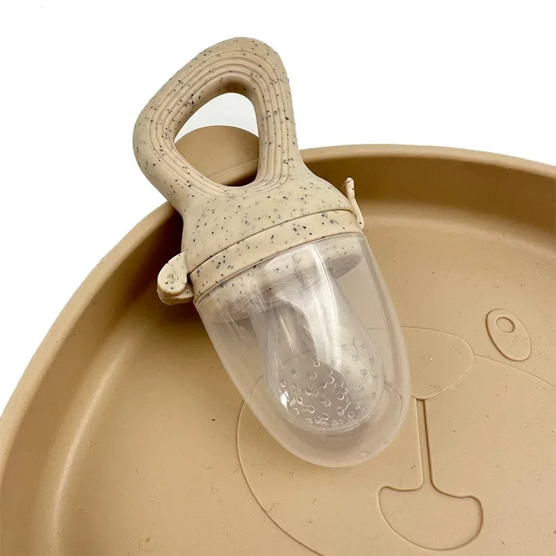 1PC Silicone Baby Fruit Feeder Cover Baby Nipple Fresh - packaging view