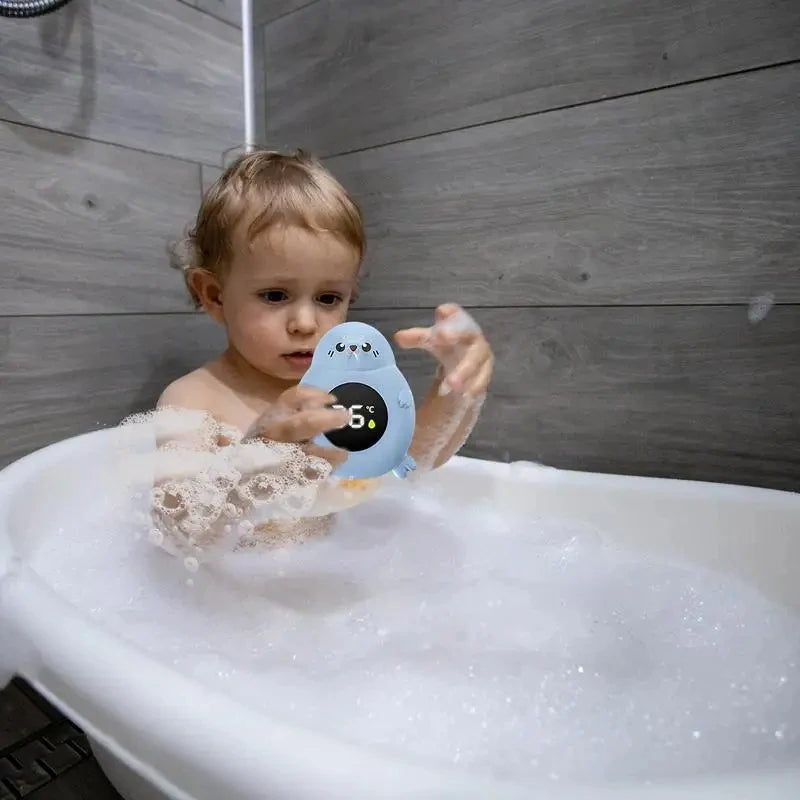 Baby bath thermometer Tub Temperature Monitor Hot Cold - feature close-up