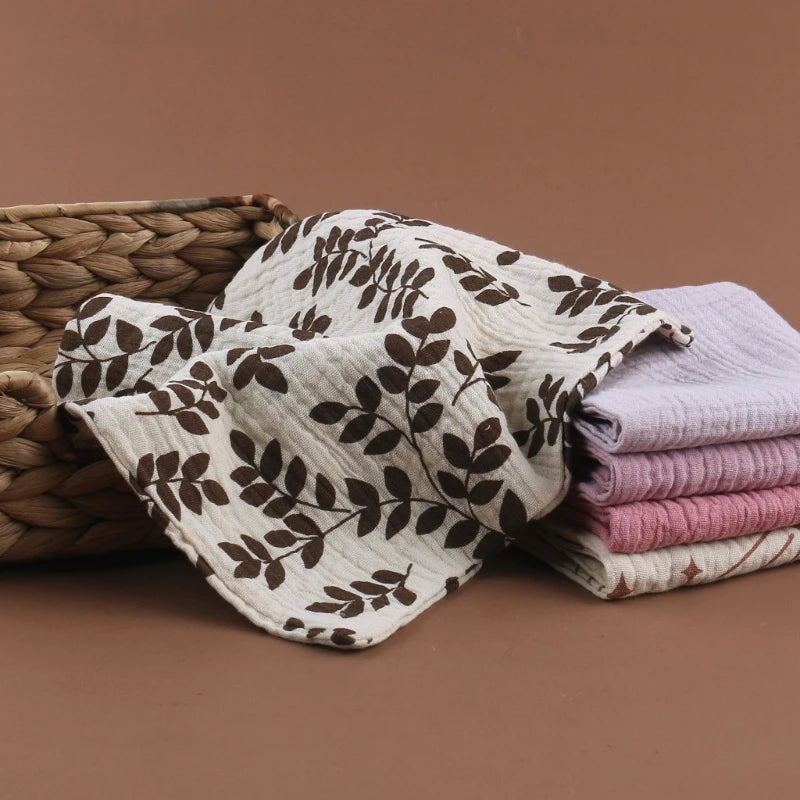 5PCS Soft Absorbent Gauze Cotton Baby Towels Wipe Face - lifestyle in-use