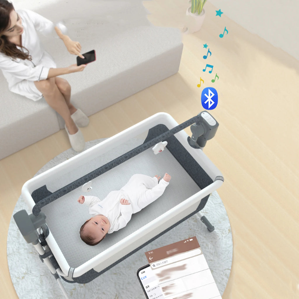 Baby Bassinet - lifestyle in-use